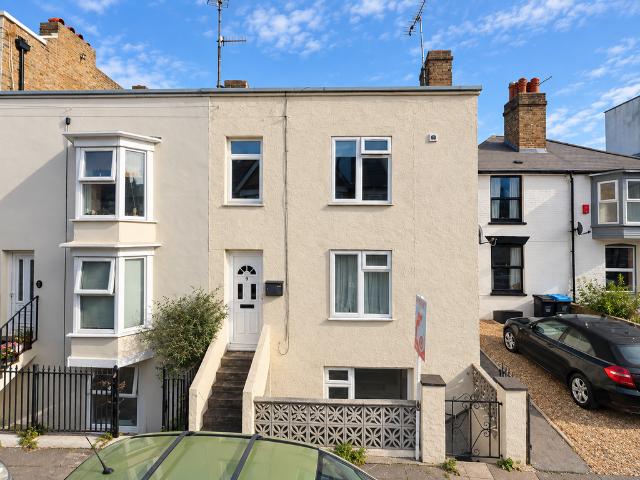 House for sale in Cliftonville West, Thanet