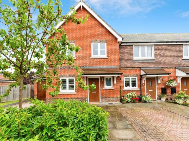 House for sale in Pachesham Park, Surrey