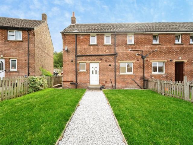 House for sale in New Mill, West Yorkshire