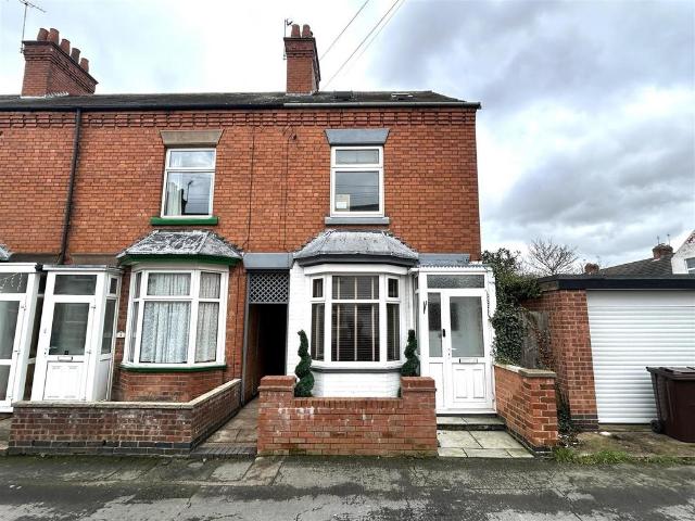 House for sale in Syston, Elmfield