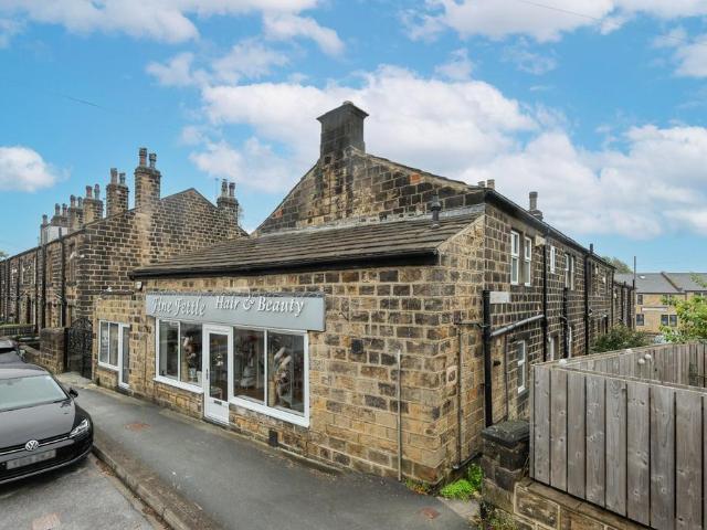 Commercial for sale in Cragg Hill, Leeds