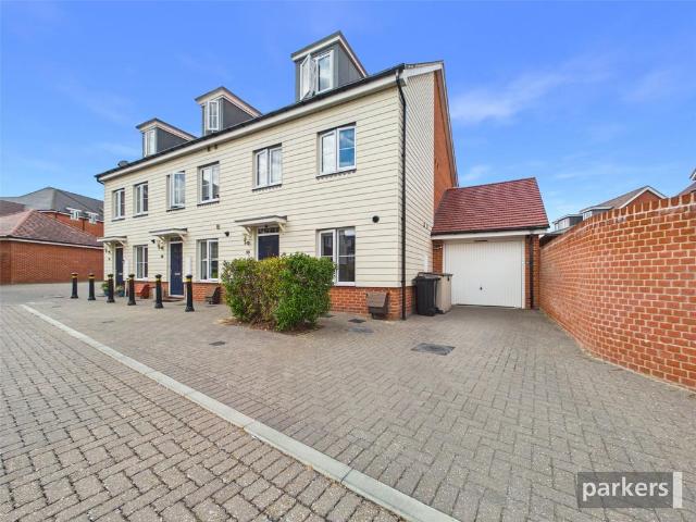 House for sale in Woodley, Wokingham