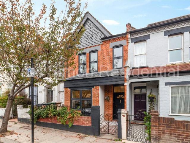 House for sale in Harringay, Greater London