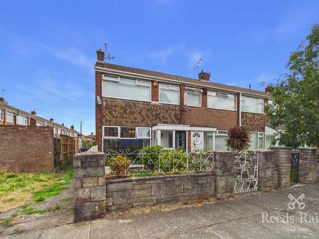 House for sale in Calderstones