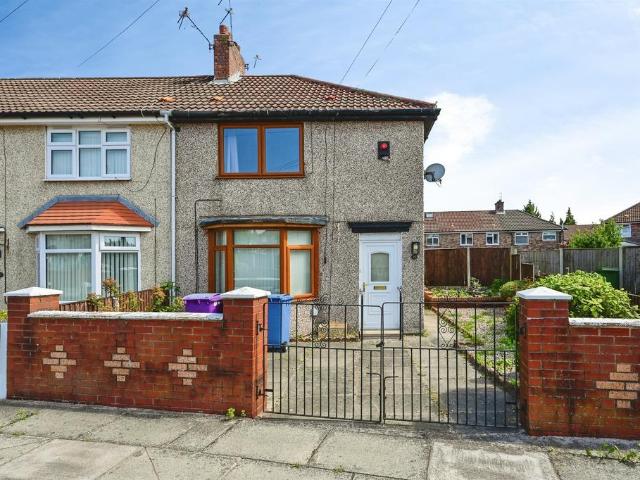 House for sale in Calderstones