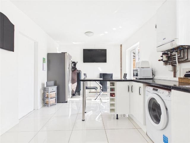 House for sale in Hartcliffe, Bristol
