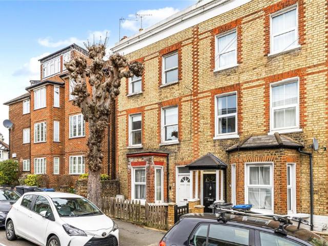 House for sale in London Borough of Merton, Merton Park