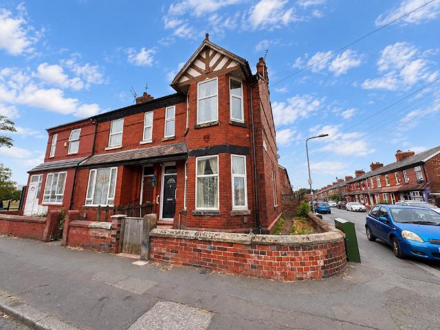 House for sale in Levenshulme, Manchester
