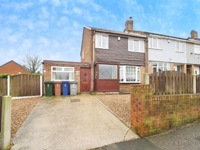 House for sale in Cudworth, South Yorkshire
