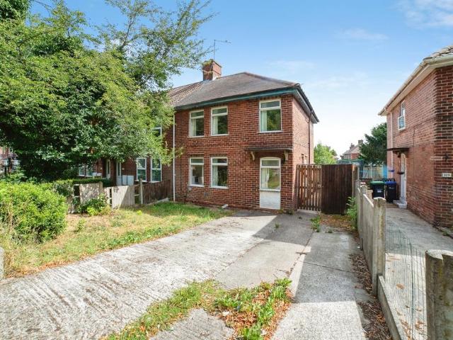 House for sale in East Midlands