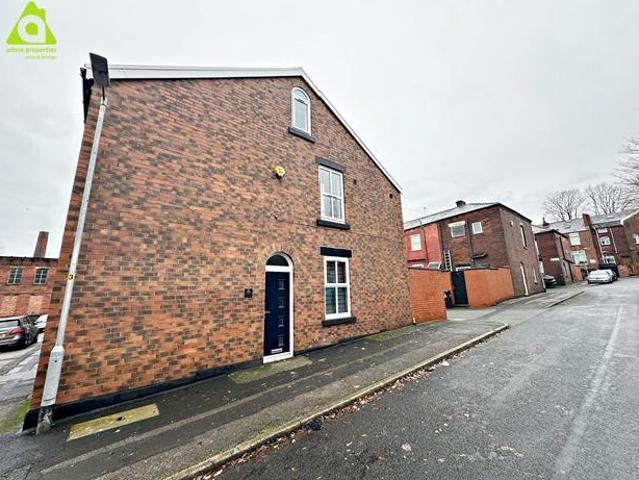 House for sale in Lee Bank, Greater Manchester