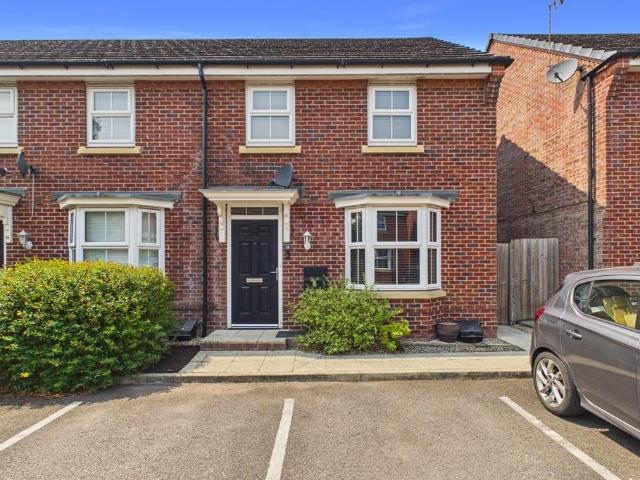 House for sale in Chapelford, Warrington