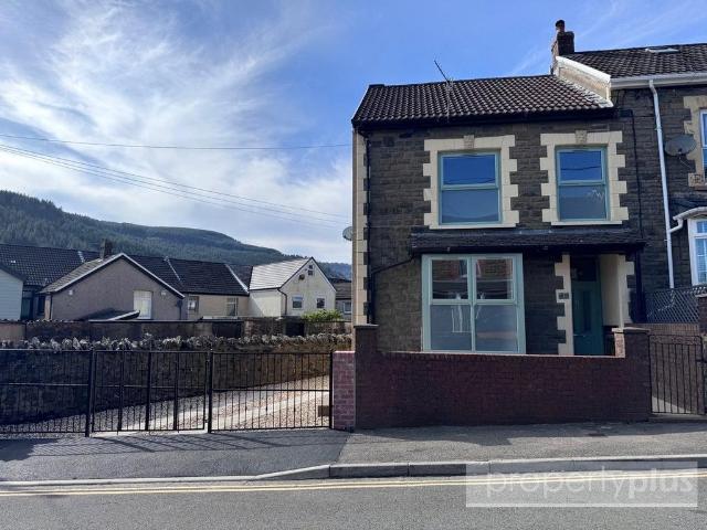 House for sale in Treorchy, Cwmparc