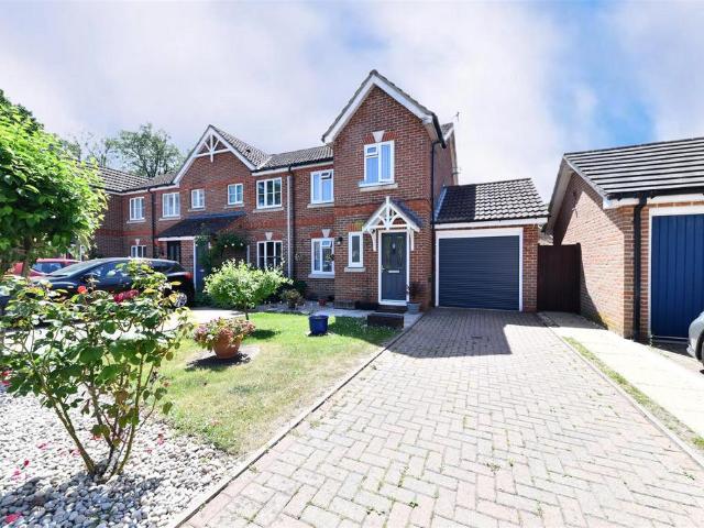 House for sale in St Nicholas, Shephall