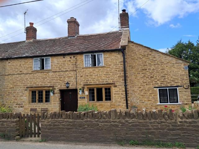 House for sale in Haselbury Plucknett, North Perrott