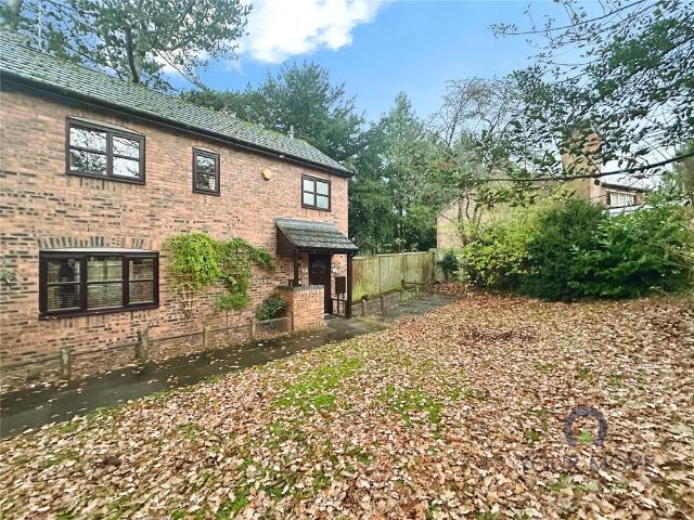 House for sale in Humberstone, Leicester