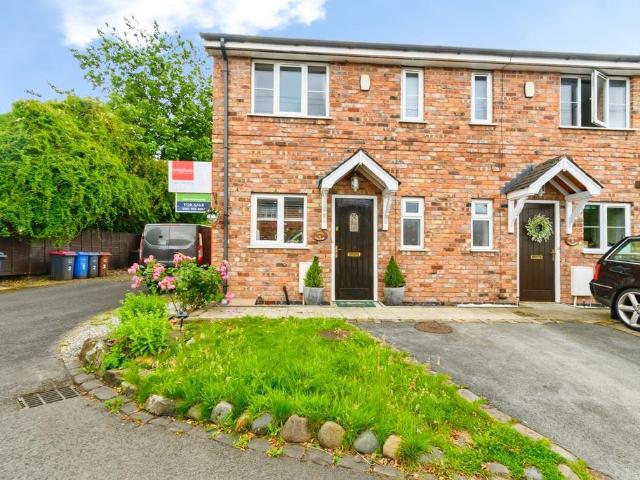 House for sale in Salford, Greater Manchester