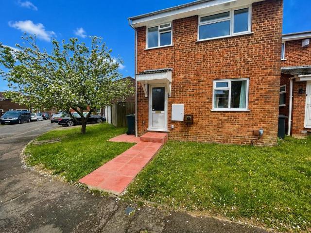 House for sale in Farley Hill, Spring Park
