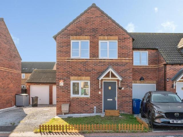House for sale in Moorends, South Yorkshire