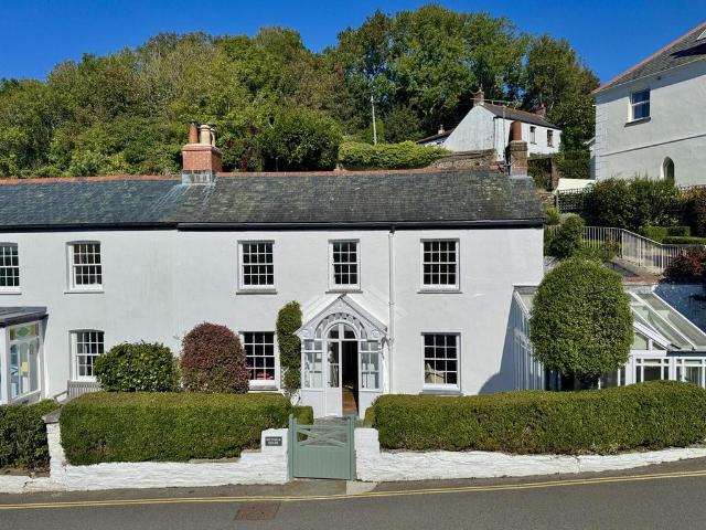 House for sale in Newham, Penweathers