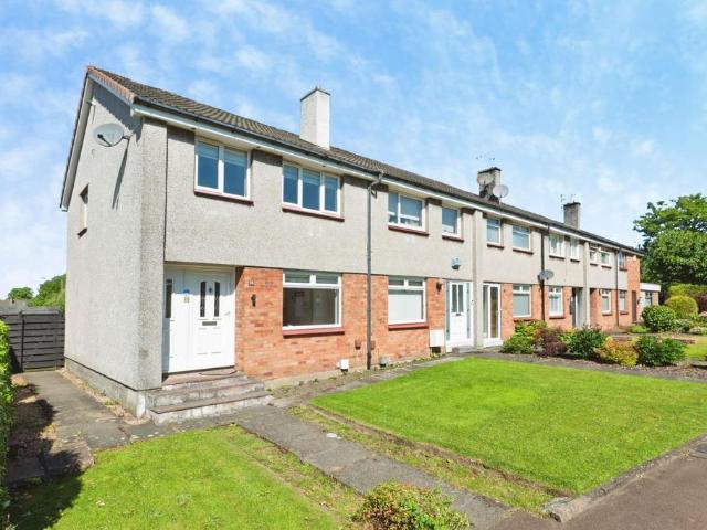 House for sale in Crookston, Scotland