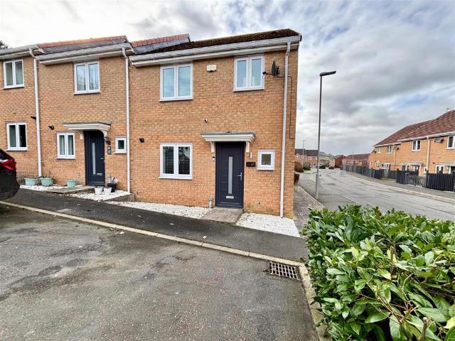 House for sale in Esh