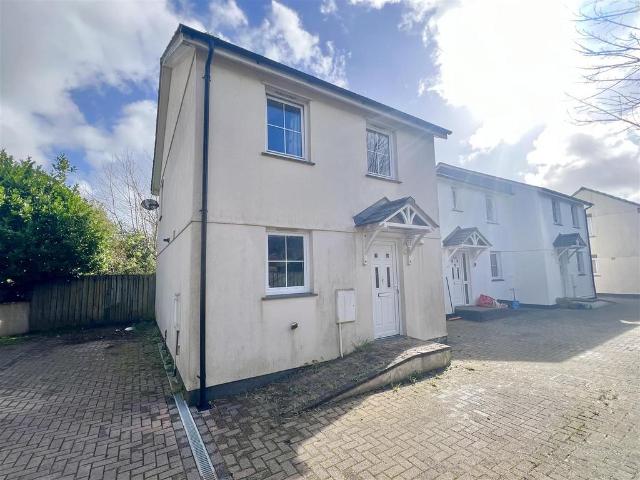 House for sale in St Stephen, Cornwall