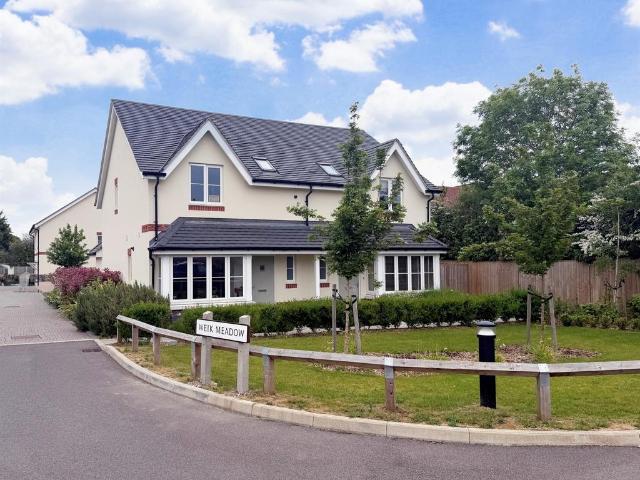 House for sale in Aston Clinton, Isle Of Man