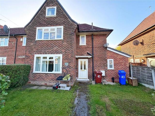 House for sale in Boothroyden, Manchester