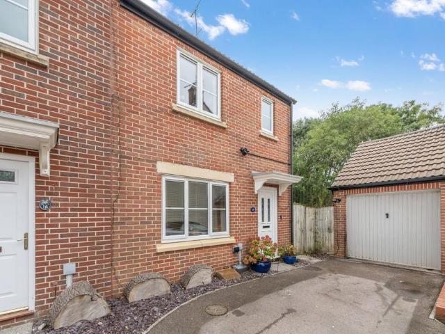 House for sale in Preston Plucknett, Yeovil