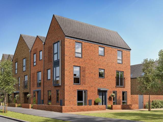 House for sale in Houghton Regis, Bedfordshire