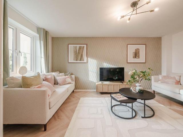 House for sale in Kingswood, School House