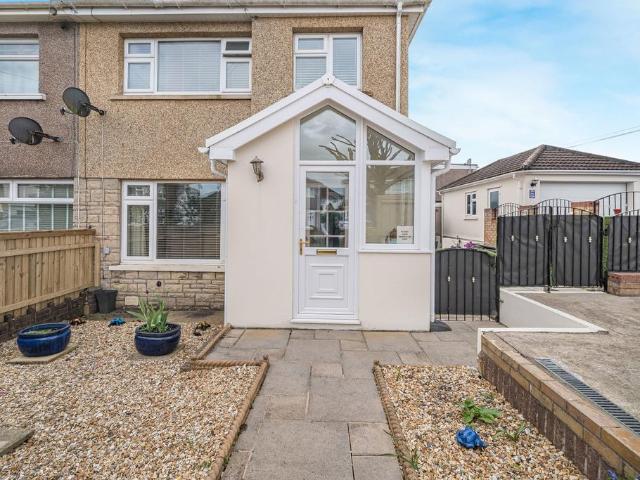 House for sale in Coychurch Lower, Coychurch
