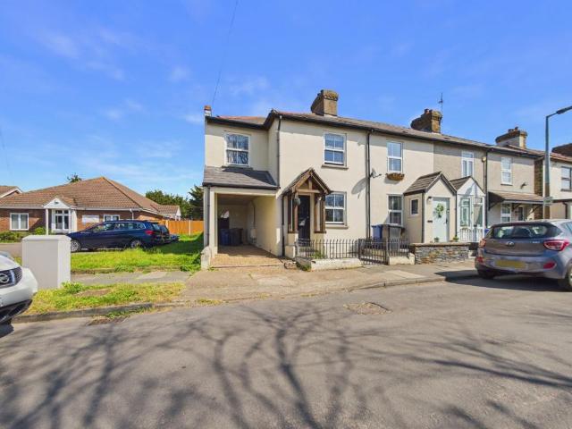 House for sale in South Ockendon, Essex