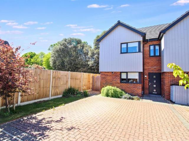House for sale in Crostwick, Norfolk