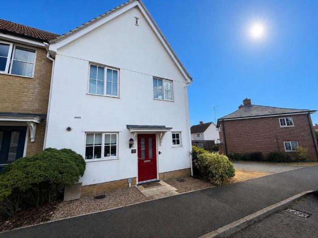 House for sale in Wickham Market, Eastbridge