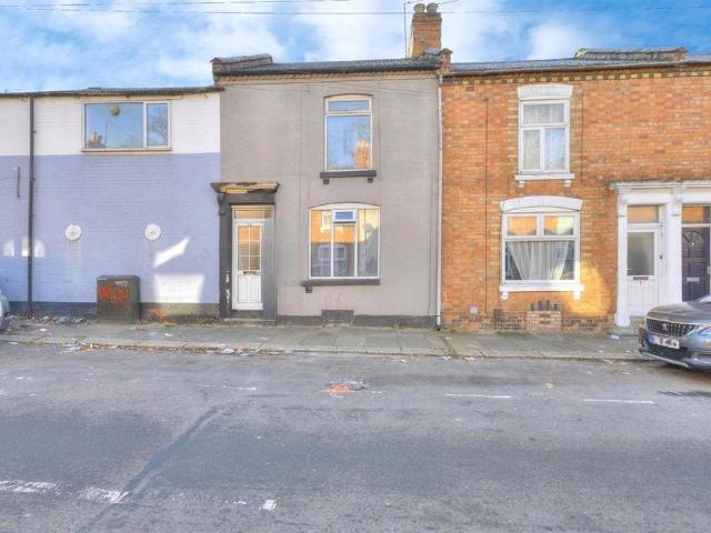 House for sale in Semilong, Northampton