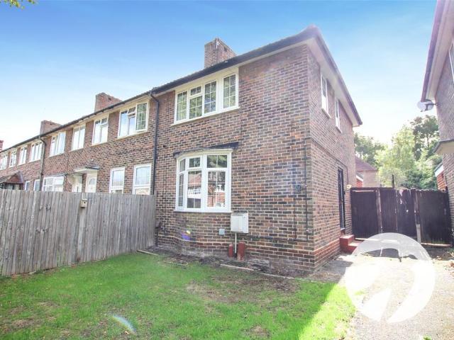 House for sale in Mottingham, Greater London