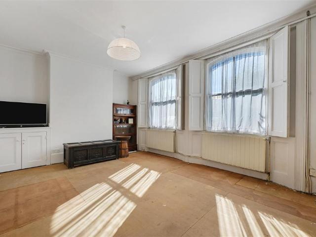 House for sale in Hammersmith, Greater London