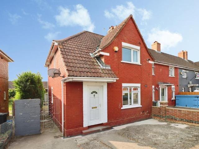 House for sale in Feckenham, City Of Bristol