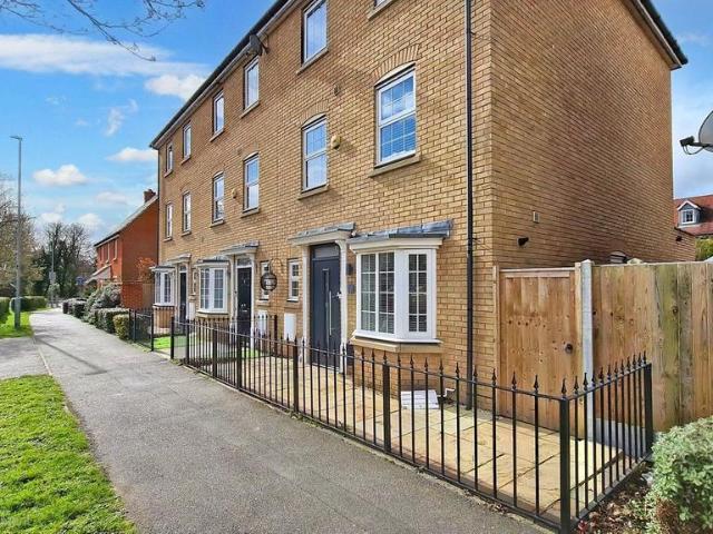 House for sale in Duton Hill, Essex