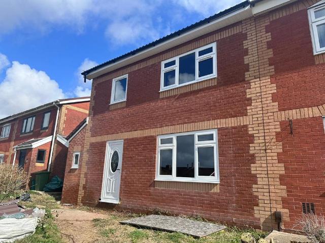 House for sale in Taffs Well, Wales