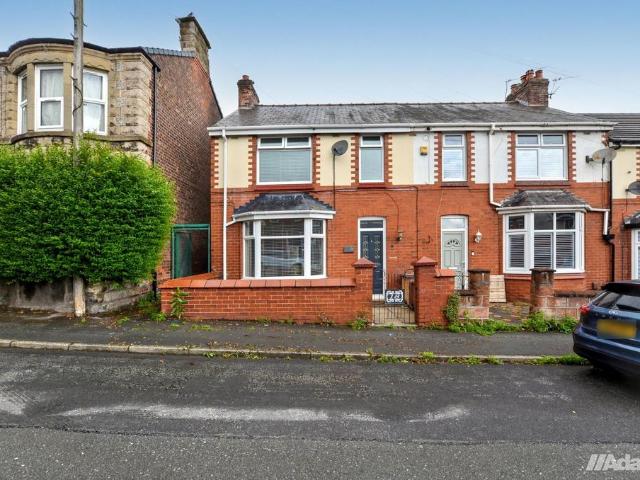 House for sale in Halton