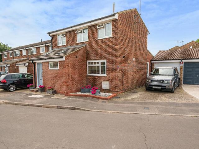 House for sale in Duton Hill, Essex
