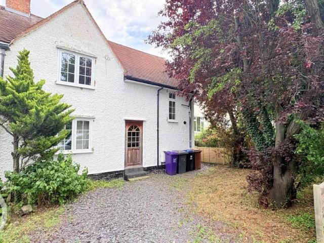 House for sale in Westbury Estate, King's Walden