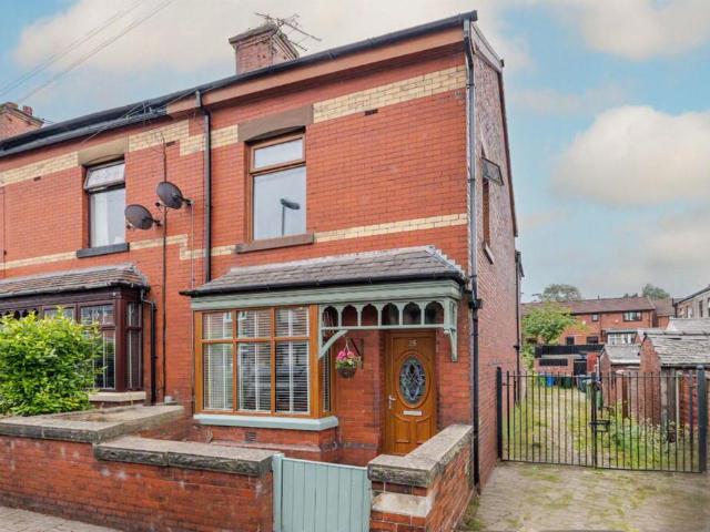 House for sale in Burnedge, Greater Manchester