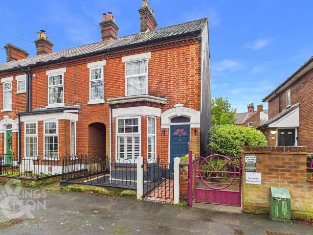 House for sale in Lakenham, East Bank