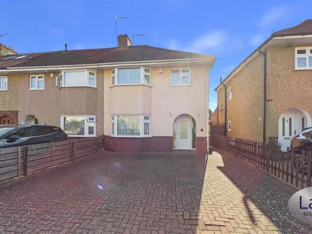 House for sale in Broxbourne, Hertfordshire