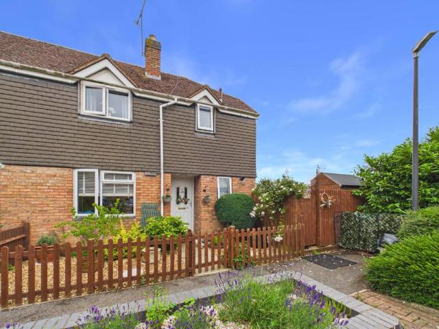 House for sale in Quarrendon, Buckinghamshire