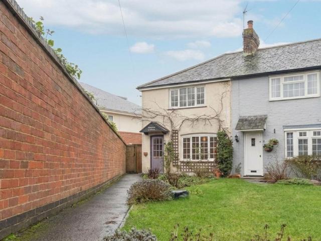 House for sale in Beaconsfield, Penn Bottom